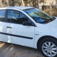 مگان مدل ۹۰