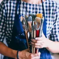 آموزش نقاشی روی بوم