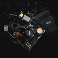 دوربین نیکون با دو لنز|دوربین عکاسی و فیلمبرداری|اصفهان, باغ زیار|دیوار