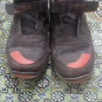 کفش اسپرت مدرسه