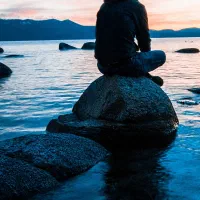 مشاور تنهایی