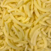 خلال سیب‌زمینی حرفه‌ای خام و سرخ شده