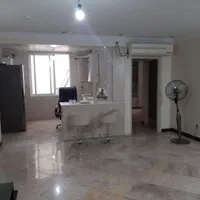فروش اداری ۷۳ متری/مترو صادقیه/فروشی