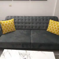 راحتی ۸ نفره تختخواب شو پایه استیل در حد واقعا نو|مبلمان خانگی و میز عسلی|قزوین, |دیوار