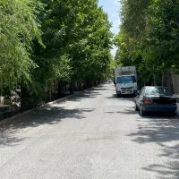 باغچه ، ویلا 500 متری (سند دار) واقع در خیابان پدر