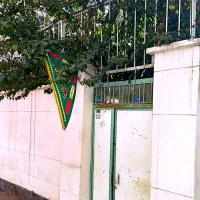 منزل-مسکونی-نقلی-و-دلباز