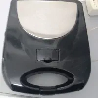 ساندویچ ساز کاملاً نو