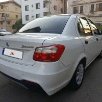 ساینا s بیرنگ بی ضربه
