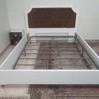 تخت خواب دو نفره تمیز|تخت و سرویس خواب|تهران, زیبادشت|دیوار