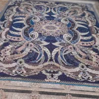 رو فرشی تمیز بدون هیچ پارگی سالمه