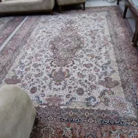 دوتخته فرش 9متری در حد نو بدون پارگی و سوختگی