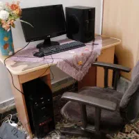 میز و صندلی کامپیوتر کارکرده ولی سالم و تمیز