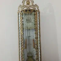 ساعت برنز ایستاده