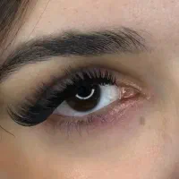 اموزش اکستنشن مژه‌. اکستنشن مژه . خدمات مژه .