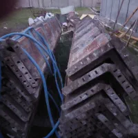 فروش قالب ومقداری آهن مصرفی|مصالح و تجهیزات ساختمان|رشت, اسماعیل آباد|دیوار