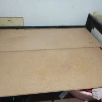تخت فر فوژ محکم و کفی سالم سالم