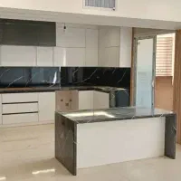 ۱۶۰متراپارتمان همکف رباط سوم خ دانش ۲خواب