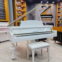 فروش  پیانو گرند یاماها)) برای تالارها  تاج دار