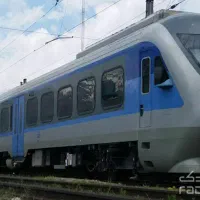 مشهد با اتوبوس وقطار