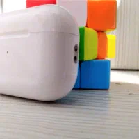 AirPods Pro نسل دوم (Lightning) کاملاً سالم|لوازم جانبی موبایل و تبلت|اسلامشهر, شهرک مفیدی|دیوار