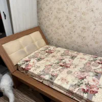 تخت یک نفره چوبی