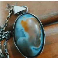 حجر مصور روحانی