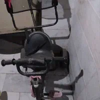 سه چرخه برند دلیجان ویک عدد موتور سه چرخ