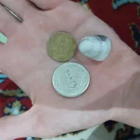 اسکناس قدیمی ک کلکسیونی به همراه سنگ انگشتر|کلکسیون سکه، تمبر، اسکناس|میانه, |دیوار