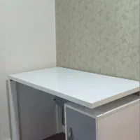 میز مطالعه و تحریر هایگلس وارداتی ترک با صندلی