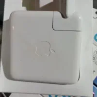 شارژر  دیواری ۶۱وات اپل اصلی تایپسی ب تایپسی