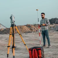 نقشه‌برداری وجانمایی سندآزادشهر ثبت سند و نقشه UTM