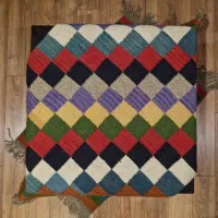 گلیم دستباف از جنس پشم