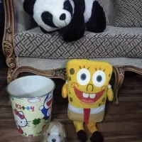 یک کارتن اسباب بازی