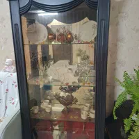 گنجه و دراور و ساعت دیواری