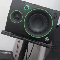 اسپیکر مانیتورینگ حرفه ای مکی cr4