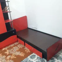 تخت و کمد نوجوان به همراه یک تخت نوزادی|تخت و سرویس خواب|شیراز, غدیر جنوبی|دیوار