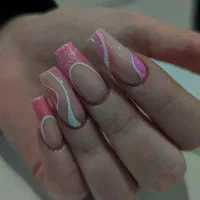 خدمات آموزش کاشت ناخن ریمو لاکژل مژه هیدن پیرسینگ|خدمات آرایشگری و زیبایی|قم, شهرک فاطمیه|دیوار