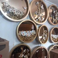 تابلو گرد مدرن طلایی