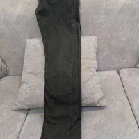 شلوار لی مشکی ، مشکی درحد نو  پسرونه
