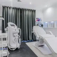 نیازمند پزشک جهت همکاری در کلینیک مجهززیبایی