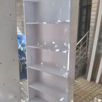 قفسه کتابخانه