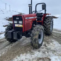 تراکتور ۸۰۰ در حد خشک