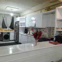 رهن و اجاره واحد همکف نزدیک به مترو با پارکینگ