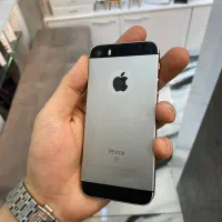 آیفون se 2016