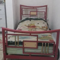 تخت یک نفره