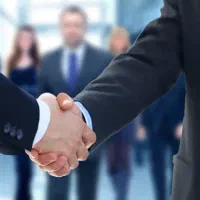 اداری،فروشنده،انبارداری،راننده،منشی و غیره