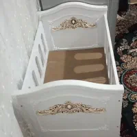 تخت کنار مادر نوزاد لندوهم میشه