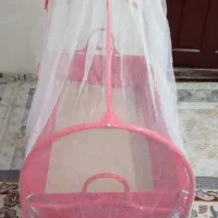 گهواره فلزی