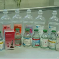 تزریقات و‌ ویزیت بیمار در منزل یا محل کار|خدمات آرایشگری و زیبایی|اندیشه, اندیشه فاز ۴|دیوار