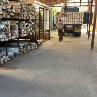 منشی و حسابدار خانم